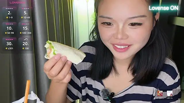 xiaosu22 Adlı Modelin Canlı XXX Sohbeti