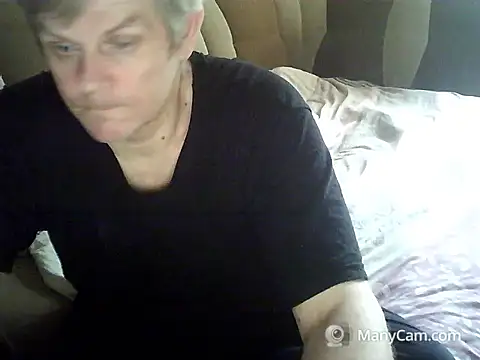 Mr__XX's Live XXX Chat