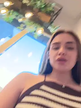 KristiRich's Live XXX Chat