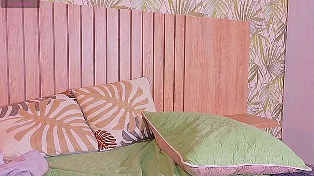 Mikavelvet08's Live XXX Chat