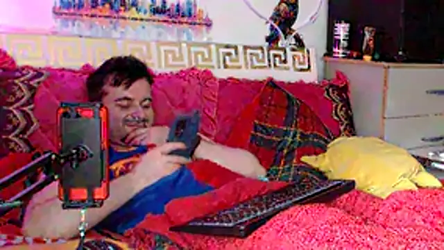 Chat XXX en directo de KingOfSinRO69