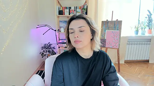 BrightDani live XXX chat