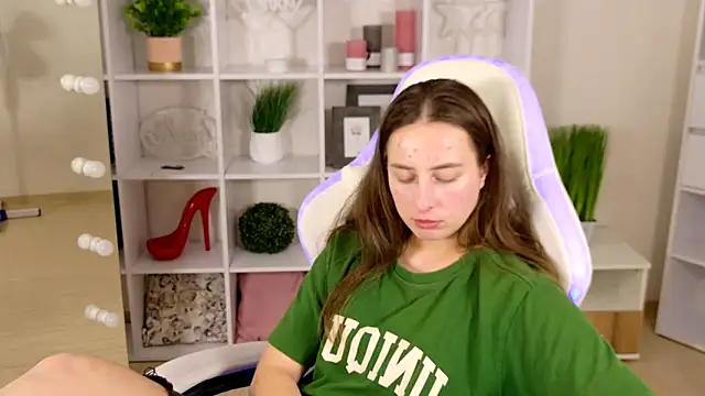 NadinnL's Live XXX Chat
