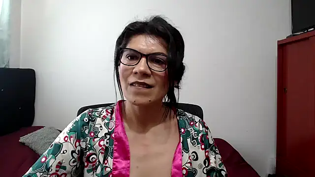 XXX chat uživo modela abrilsex23