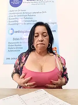 Catalina--14 Live XXX-Chat