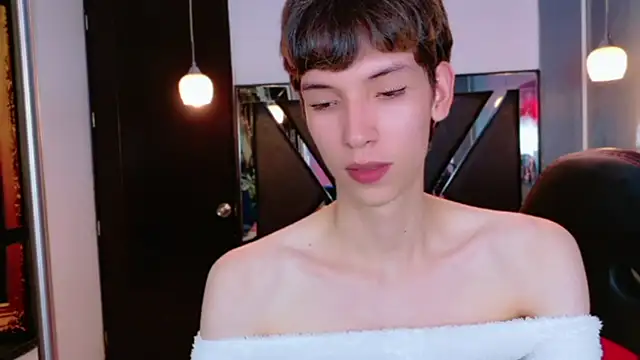 Stefany_PiInk: απευθείας συνομιλία ΧΧΧ