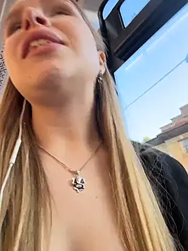Chat +18 de Liza_risky ao vivo
