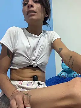 ImCrazzy 现场XXX聊天