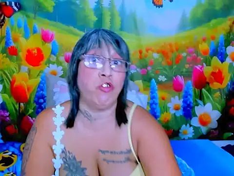 Chat XXX en directo de indianroxy