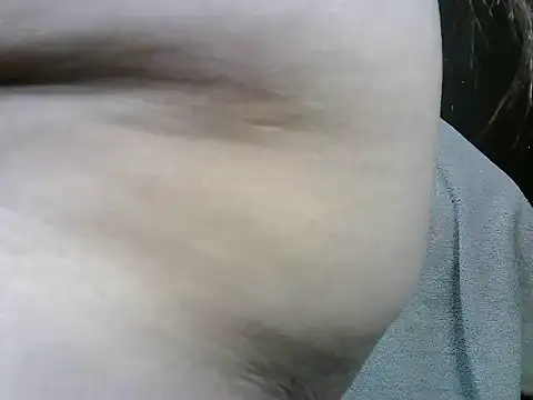 SquirtSellene18 现场XXX聊天