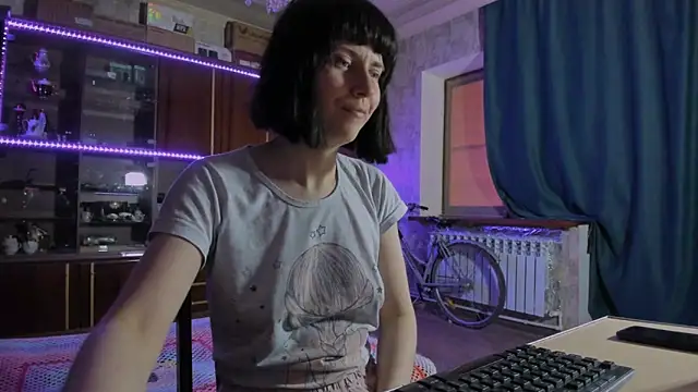 pa1e_pr1ncess Adlı Modelin Canlı XXX Sohbeti