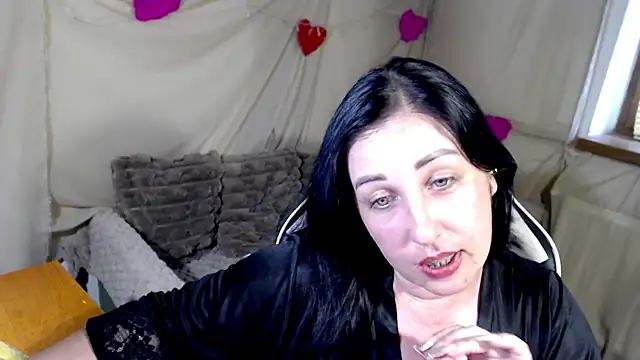 Chat +18 de JillStevens ao vivo