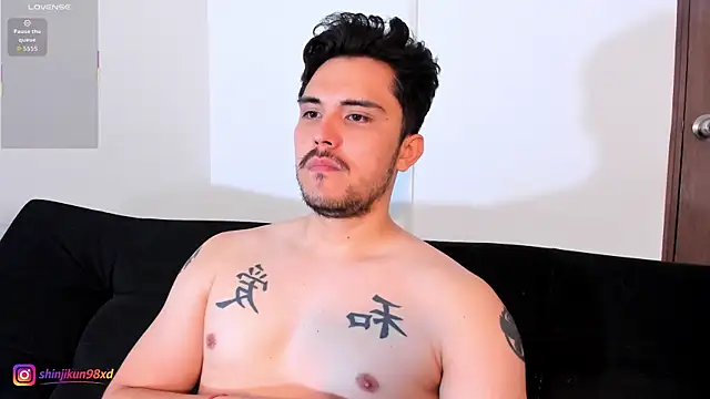 jasonxd9898 Adlı Modelin Canlı XXX Sohbeti