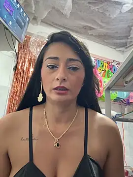 IsabellaMariet live XXX chat