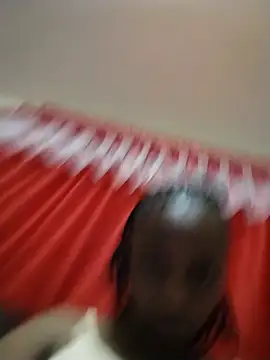 XXX chat uživo modela Faithy6789
