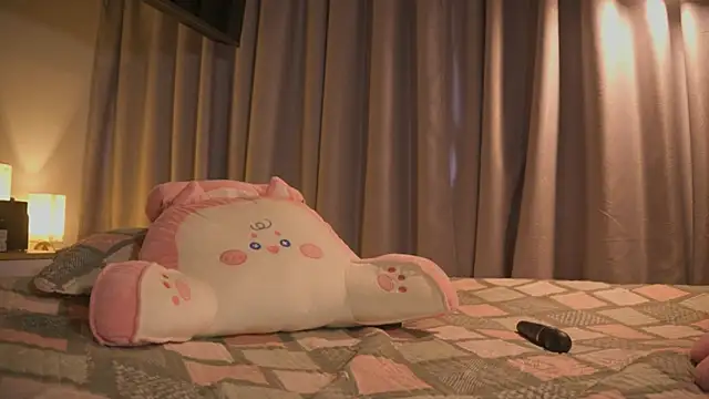 AitanaJhons_ 现场XXX聊天