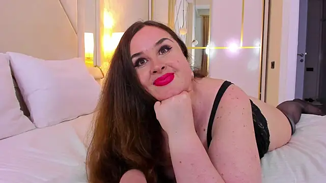 Mommylongnipples' Live XXX Chat