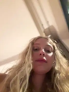 Chatroom XXX en direct de onlyjolyn