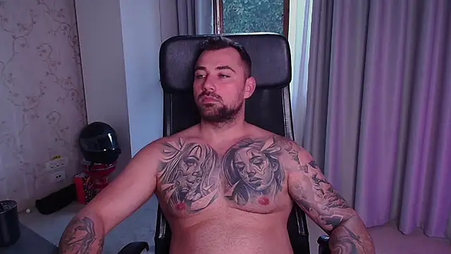 DuncanStone Chat XXX in diretta