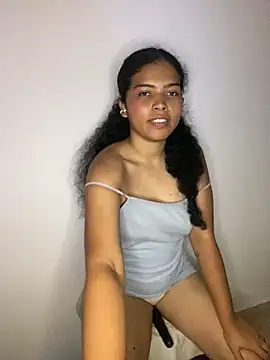 ms_ivanna's Live XXX Chat
