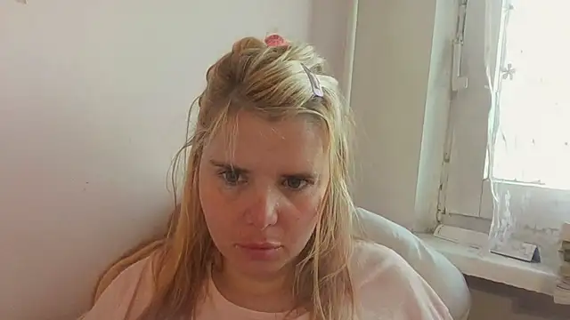 HornyElena Chat XXX in diretta