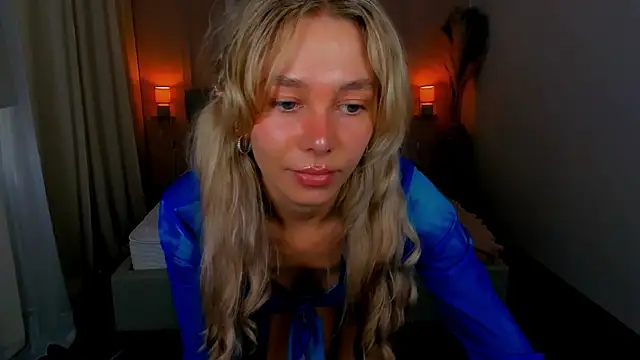 Chat +18 de LuluAlis ao vivo
