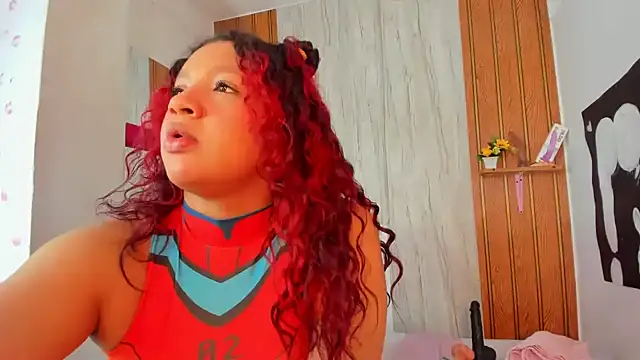 Chat +18 de Emily_Coper18 ao vivo