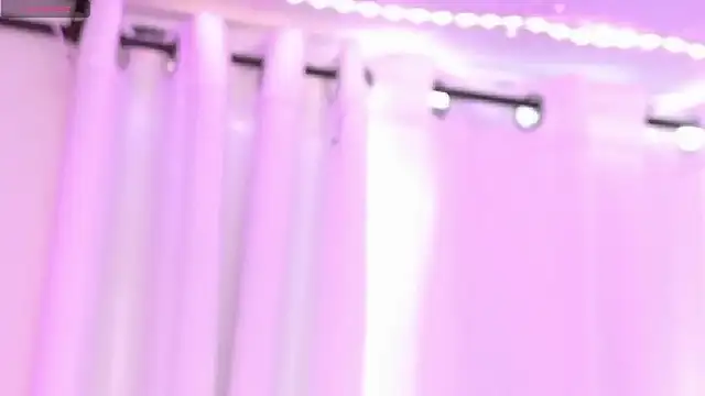 Sachi_Meow élő XXX-chatje