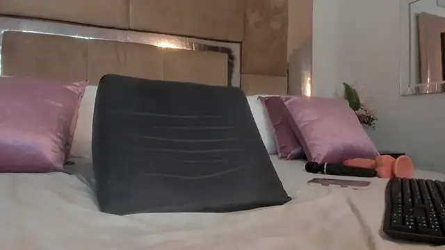 LizBrook ওয়েবক্যাম শো