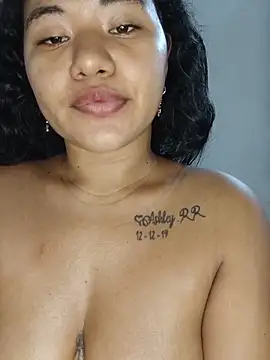 sofiaxxxxkl XXX чат на живо