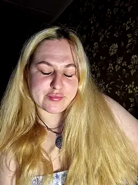 LianaJu – Naživo XXX chat