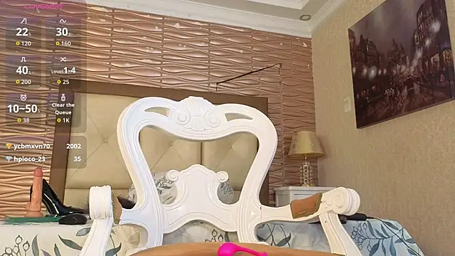 Miladiosa élő XXX-chatje