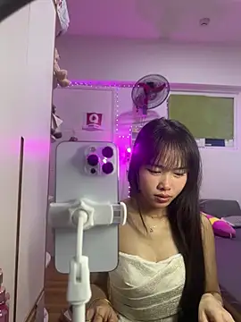 Lov3lilyのライブXXXチャット