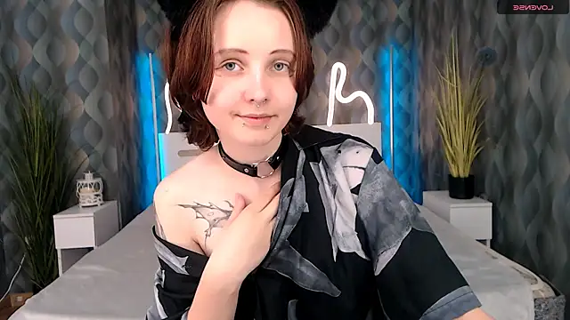 XXX chat uživo modela Riko_Noir