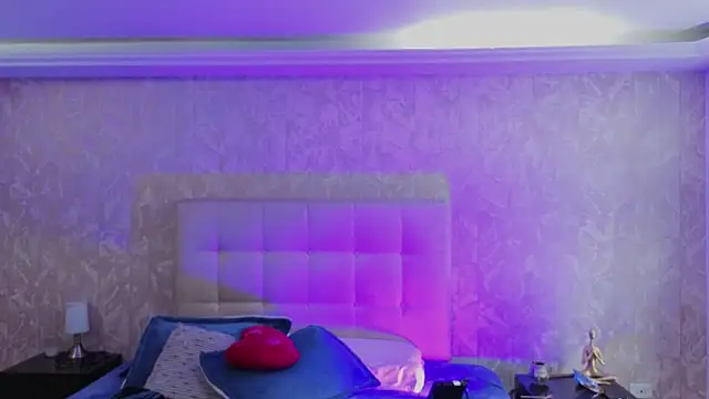Živý XXX chat _sharlotte777