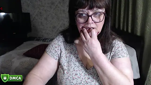 BrandiOhNight's Live XXX Chat
