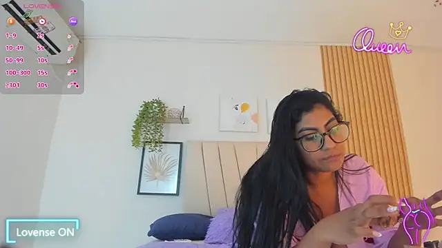 צ'אט XXX בשידור חי של _Miaa_khalifa_