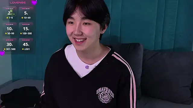 HeejinWang Adlı Modelin Canlı XXX Sohbeti