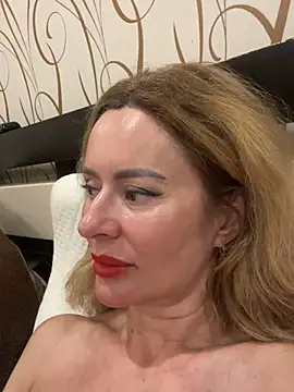 Chat XXX en directo de Tania201243
