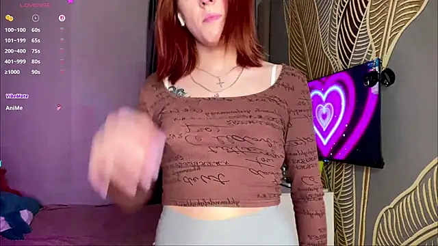 EwaDerobertis' Live XXX Chat
