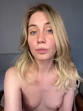 دردشة LovelyMiu الجنسية المباشرة