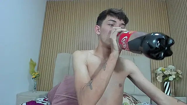 Chat +18 de MichaelVasquex ao vivo