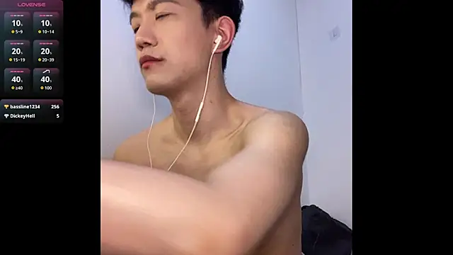CouplingCry 即時 XXX 聊天