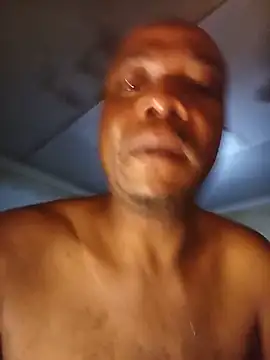 BBC-KING-100 – Naživo XXX chat