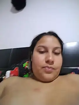 esmeralda_jadees 라이브 XXX 채팅