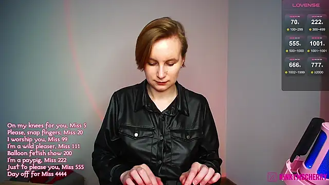 KinkyMissCherry Live XXX-chat