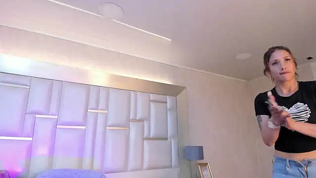 Živý XXX chat ZoeTaylorl