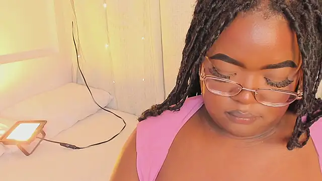 Ayanaa_Ebony_ Chat XXX live