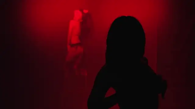Rebel__Stage élő XXX-chatje