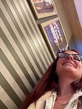 Chat +18 de NataKitten ao vivo